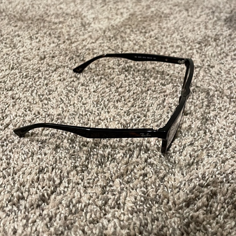 Ray-Ban reading glasses - Picture 3 of 3
